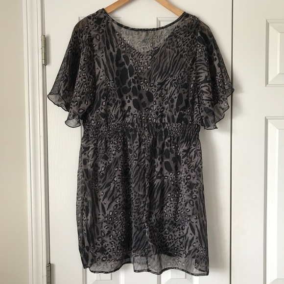 Animal print sheet tunic top - Picture 5 of 5
